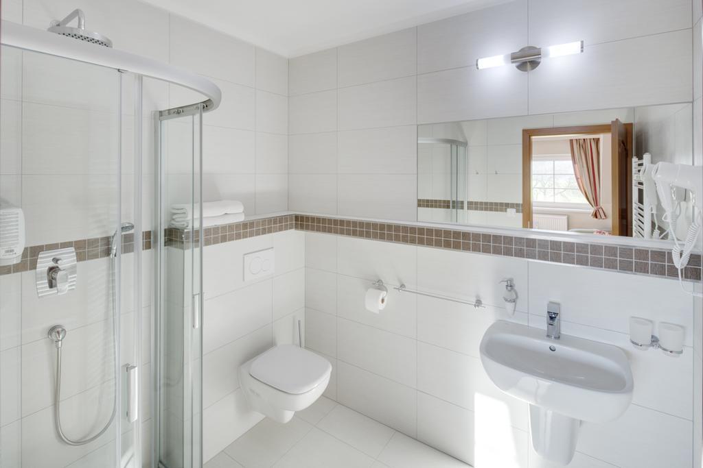 Křivoklát Hotel Kolonie מראה חיצוני תמונה